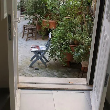 La Corte Di Aretusa *