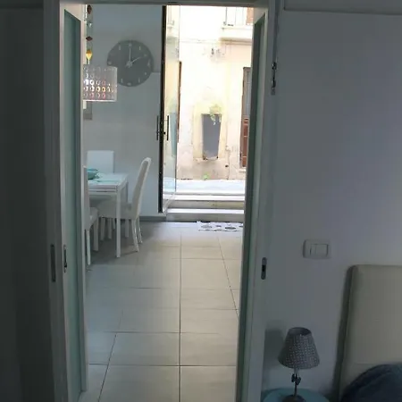 La Corte Di Aretusa Апартаменты